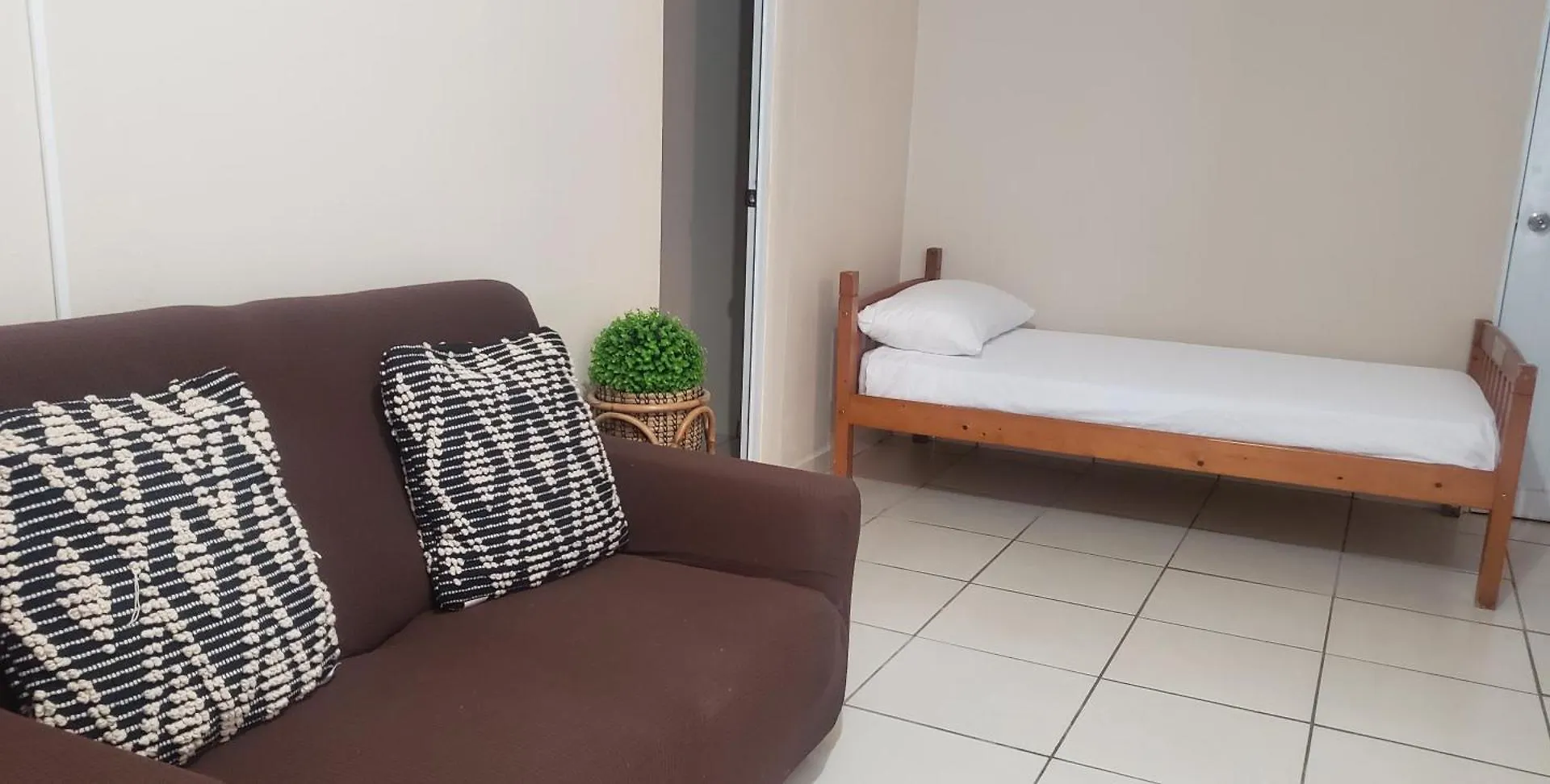 Discovery Beach Apartments Aguada