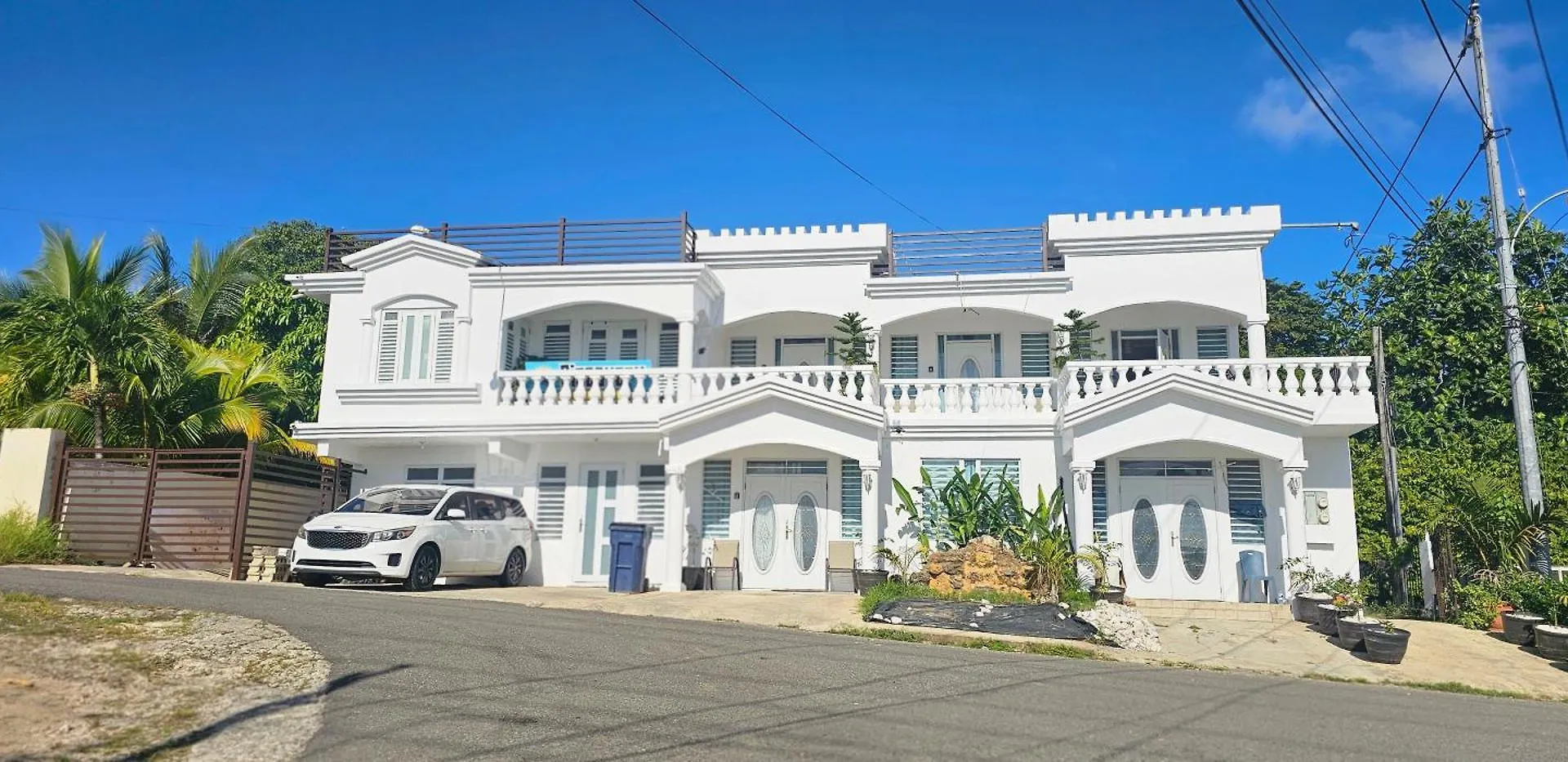 Discovery Beach Apartments 阿瓜达